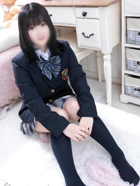 りんか 新宿・本格コスプレ素人アイドル学園イメクラ「新入生」（デリヘル）