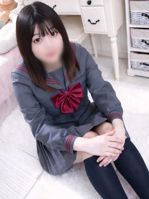 るい 新宿・本格コスプレ素人アイドル学園イメクラ「新入生」(デリヘル)