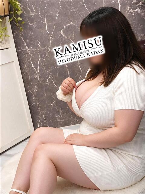 しおり モアグループ神栖人妻花壇(人妻系デリヘル)