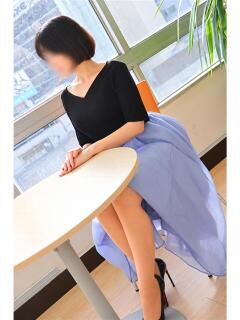 やえ 性腺熟女100％本店（デリヘル市場）（五反田/デリヘル）