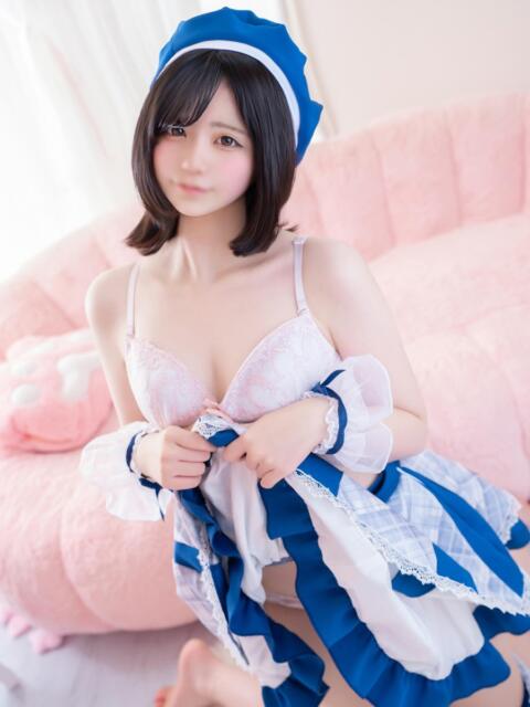 ゆな E+アイドルスクール新宿・歌舞伎町店（デリヘル）