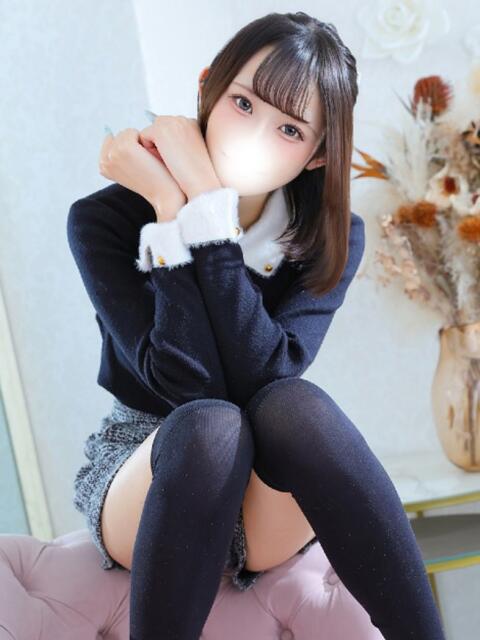 しおり★キス魔の超密着美少女★ Chloe鶯谷・上野店 S級素人清楚系デリヘル（デリヘル）