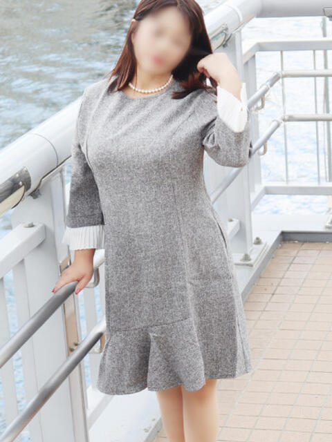 まりこ 奥鉄オクテツ兵庫（人妻デリヘル）