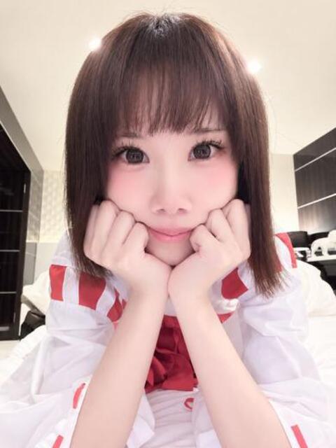 はく Aromaスク水女学院（風俗エステ）