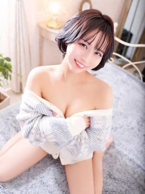 ゆうき★極上激カワ島娘 かりゆしOLの秘密【20代沖縄美女多数在籍-デリヘル×ヌードエステ】（性感エステ＆デリヘル）