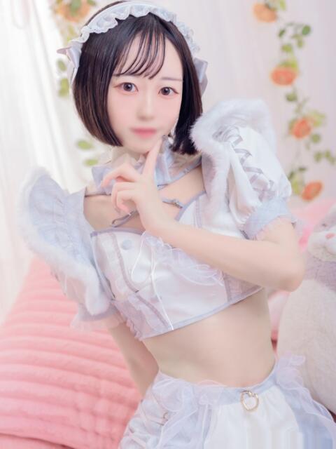 りう E+アイドルスクール新宿・歌舞伎町店(デリヘル)