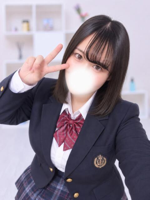 りん黒髪清楚系変態Gカップ ぽちゃぱい（ぽっちゃりデリヘル）