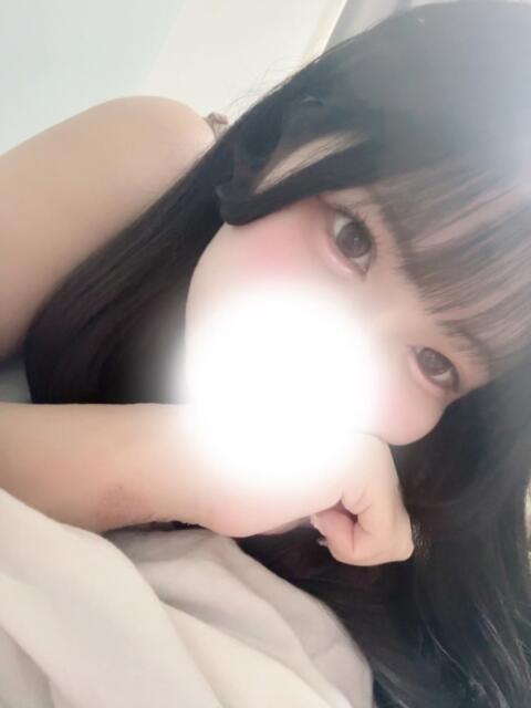 もも 素人・巨乳「ちゃんこ幕張店」(ぽっちゃり系デリヘル)