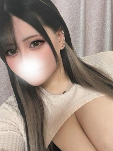 にこ エンジェルマスカット（巨乳ぽっちゃりデリヘル）