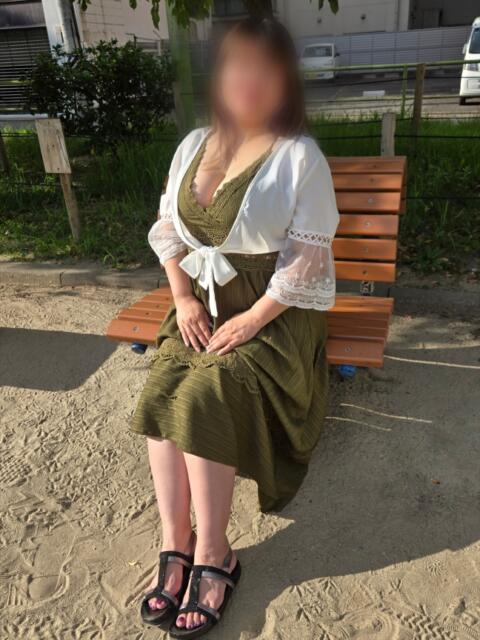 あや 人妻倶楽部　ひまわり（人妻デリヘル）
