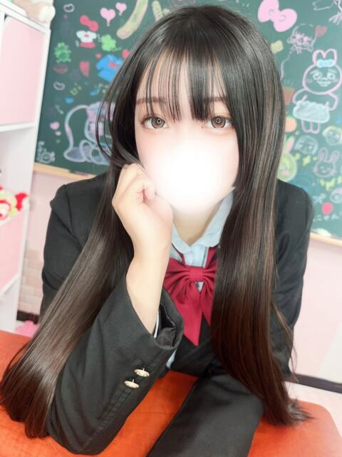 ぴな 新宿ハンドメイド(手コキ・オナクラ)