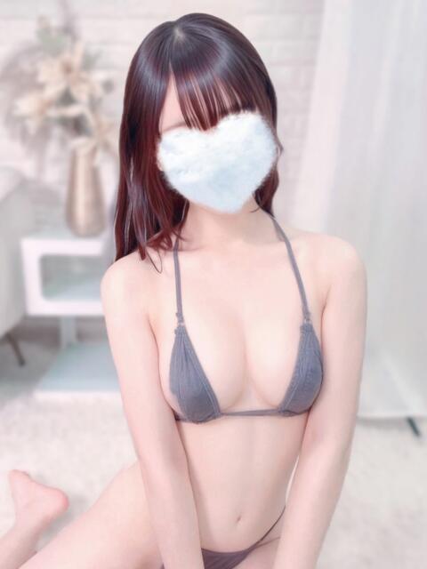 雪村しずく First Class(【非風俗】メンズエステ)