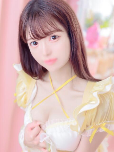 かれん E+アイドルスクール新宿・歌舞伎町店（デリヘル）