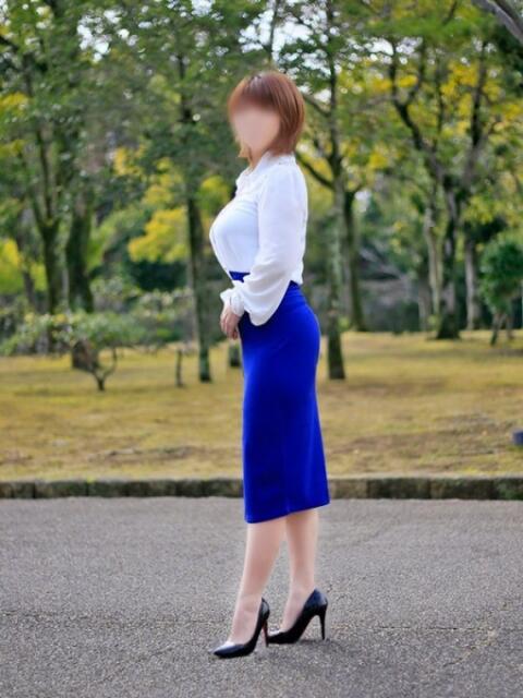 安田渚 こあくまな人妻・熟女たち岡山店(KOAKUMAグループ)(人妻・熟女デリヘル)