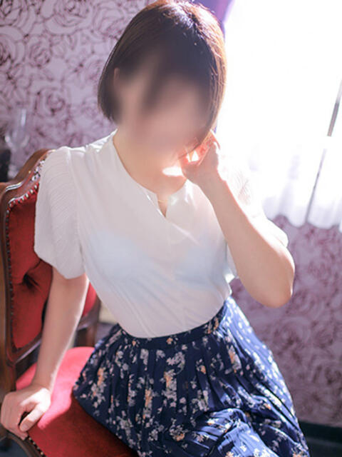 歩夢‐あゆむ‐ 人妻倶楽部 花椿盛岡店（人妻デリヘル）