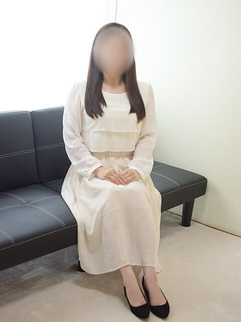 彩（あや） 人妻恋愛サークル（人妻デリヘル）