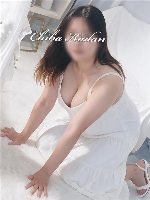 ふぶき 千葉人妻花壇（人妻デリヘル）
