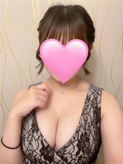 芽愛-めい- 淫らなオンナ性体師・・・そして曖昧なひと時(本格派オイル性感マッサージ)(出張アロマエステ)