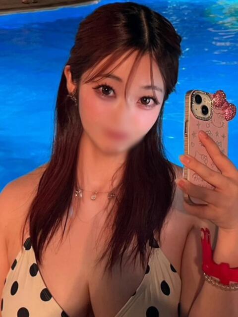 りく とある風俗店♡やりすぎさーくる新宿大久保店♡で色んな無料オプションしてみました（デリヘル）