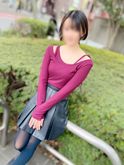 あみ かりんと秋葉原(オナクラ・手コキ)