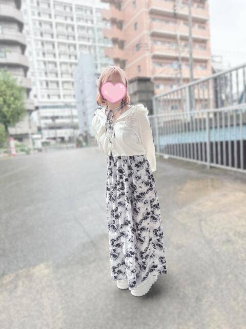 体験入店しろ『卒業したて18歳ミニマム爆乳美少女』 錦糸町派遣型JKリフレガチあい（派遣リフレ）
