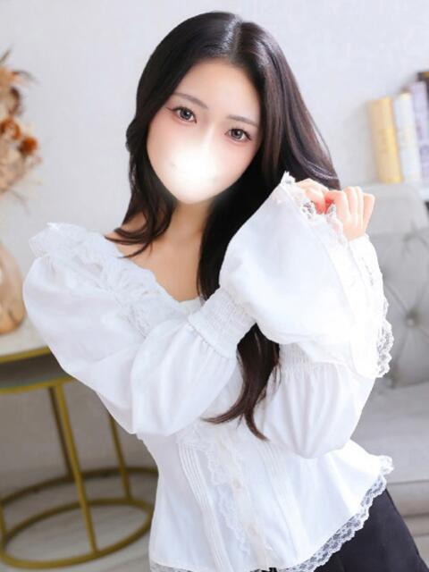 りりか★高学歴の潮吹き才女★ Chloe五反田本店　S級素人清楚系デリヘル（デリヘル）