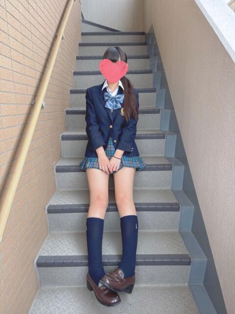 新入生 あい 青チェと赤チェ(派遣型オナクラ(手コキ))