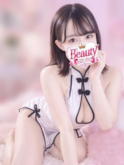 ういか Beauty Street（セクキャバ）