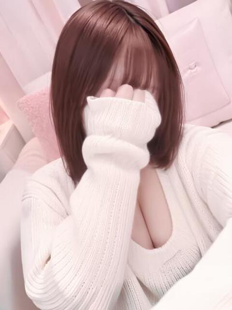 ひなた【G乳☆20歳の現役学生】 モッチーナ（ぽっちゃり系デリヘル）