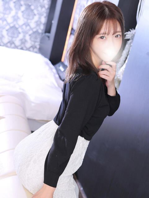 水瀬 新宿人妻城（人妻路上待ち合わせデリヘル）