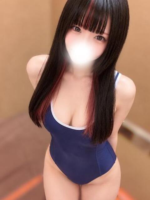 れい Aromaスク水女学院（風俗エステ）