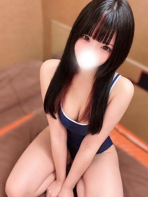 れい Aromaスク水女学院（風俗エステ）