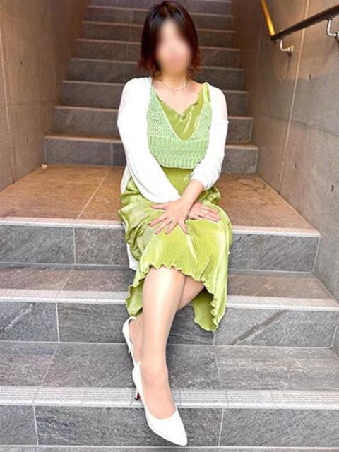 かすみ 池袋おかあさん（待ち合わせ型ヘルス）