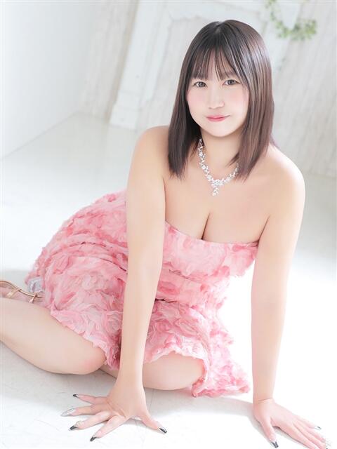 芽実【めみ】 丸妻 西船橋店(人妻系デリヘル)