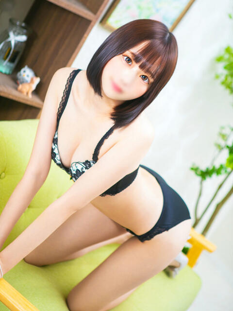 にいな S級美女専門 ロイヤルリング錦糸町店（高級人妻デリヘル）