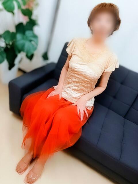 えみ 完熟ばなな錦糸町店（待ち合わせ熟女デリヘル）