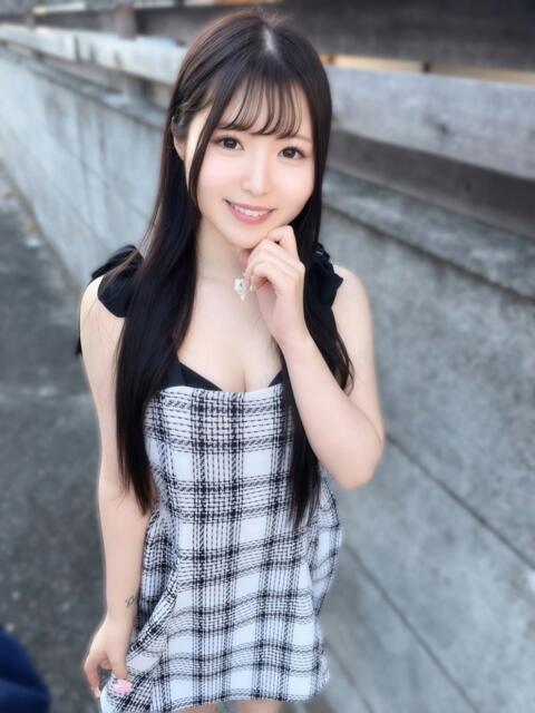 もえ SEXIS-セクシーズ-(デリヘル)