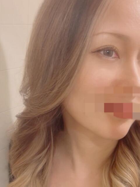 なお Celeb wife (セレブワイフ)(人妻系デリヘル)