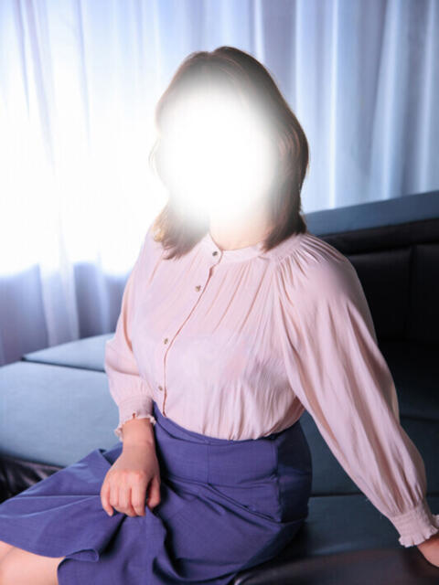 ちはる 宇都宮ムンムン熟女妻(人妻デリヘル)