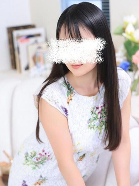 一ノ瀬りな(いちのせりな) 鶯谷ナンバーワン（人妻デリヘル）