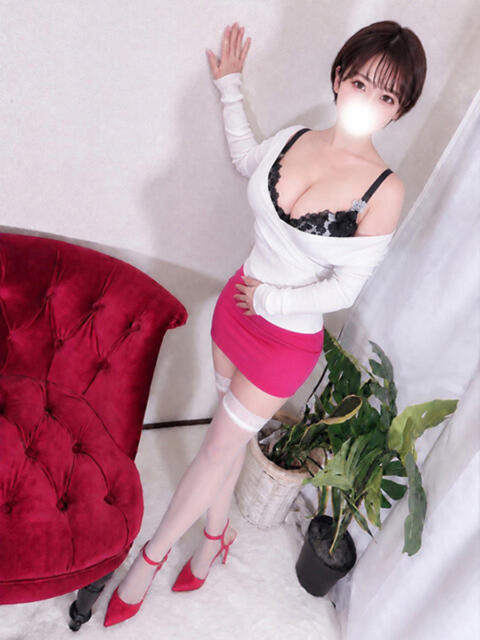 加瀬みなみ 大人のエッチなエステ（派遣型エステ）