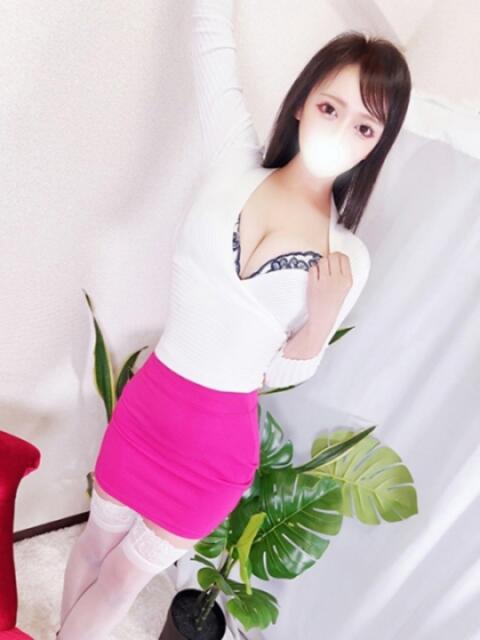目黒りな 大人のエッチなエステ（派遣型エステ）