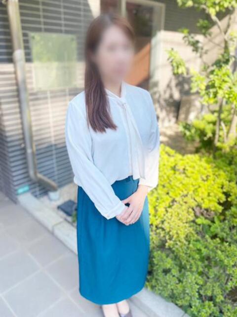 ひとみ 大宮おかあさん（熟女デリヘル）