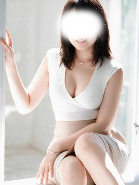 ゆら 錦糸町 夜這右衛門娼店～夜這・即尺・痴漢・人妻～（デリヘル）