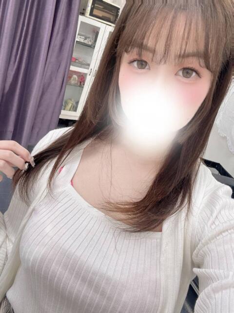 りお☆清楚系 白河美少女図鑑(デリヘル)