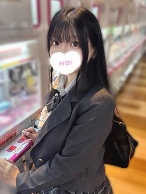 らむ 学校帰りの妹に手コキしてもらった件 梅田（派遣型オナクラ（手コキ））