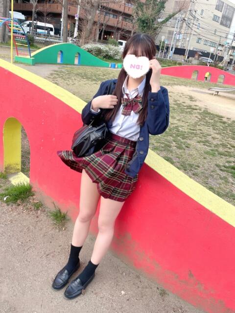 めい 学校帰りの妹に手コキしてもらった件 梅田(派遣型オナクラ(手コキ))