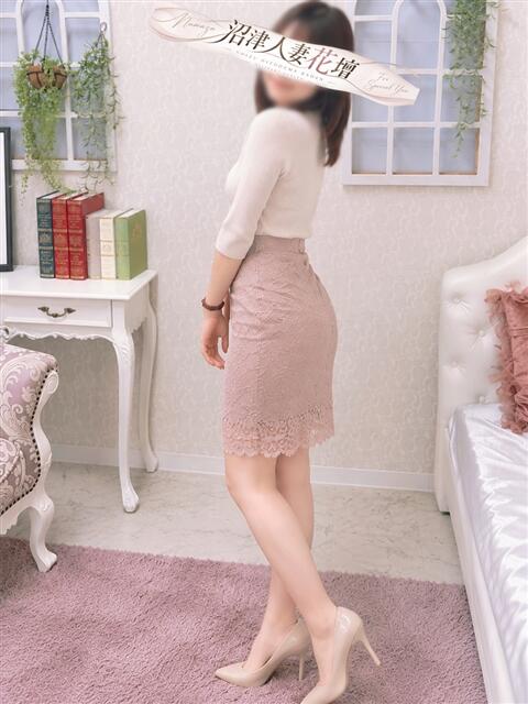 みき 沼津人妻花壇(待ち合わせ型人妻デリへル)
