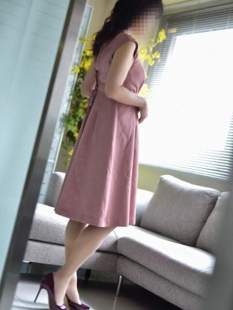 越智(おち) 熟女出逢い会『百合の園』目黒店（熟女デリヘル）