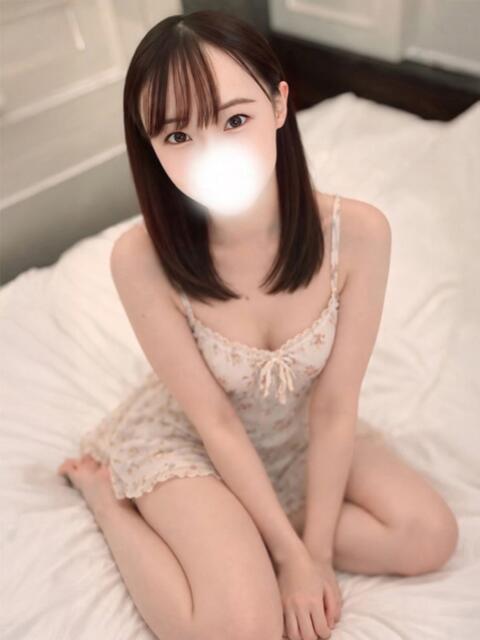 みな◆童顔癒し系のミニマム美女 即イキ淫乱倶楽部 船橋店(デリヘル)
